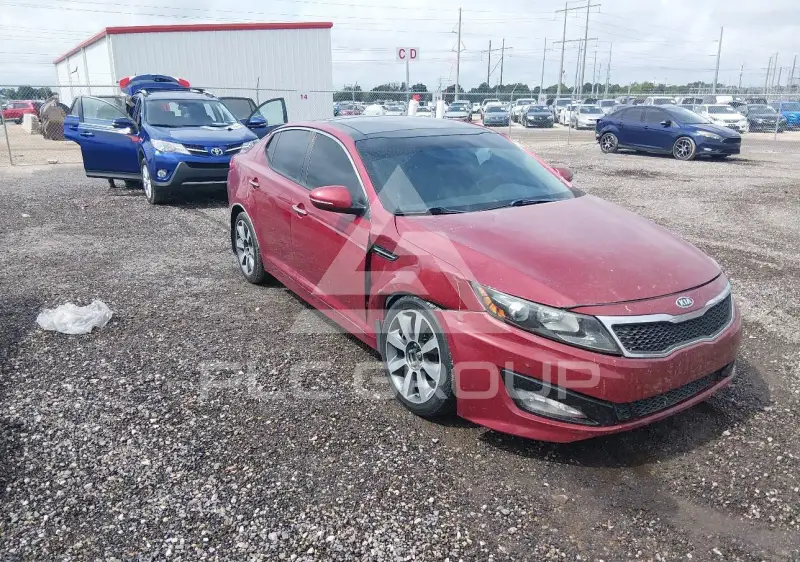 2012 KIA Optima photo