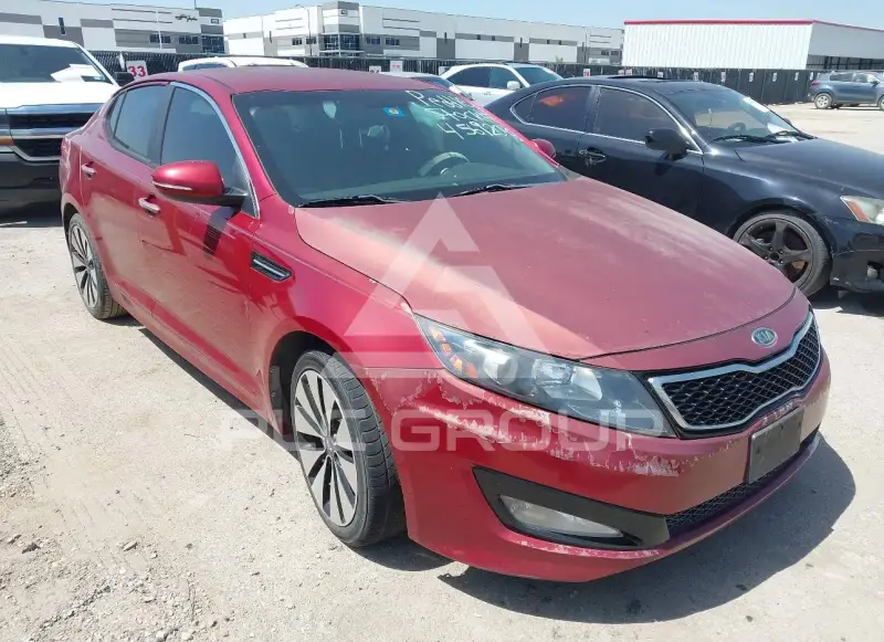 2012 KIA Optima photo