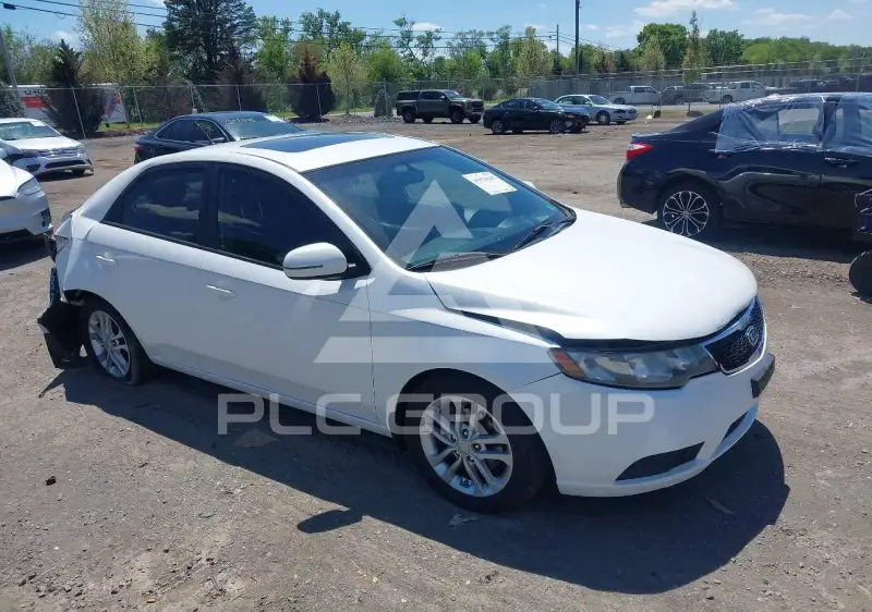 2012 KIA Forte фото