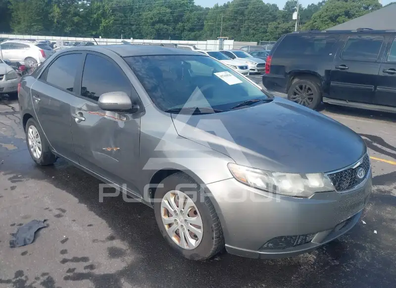 2012 KIA Forte фото