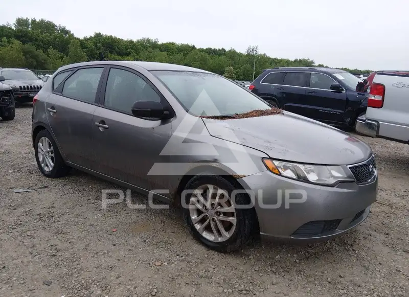 2012 KIA Forte фото