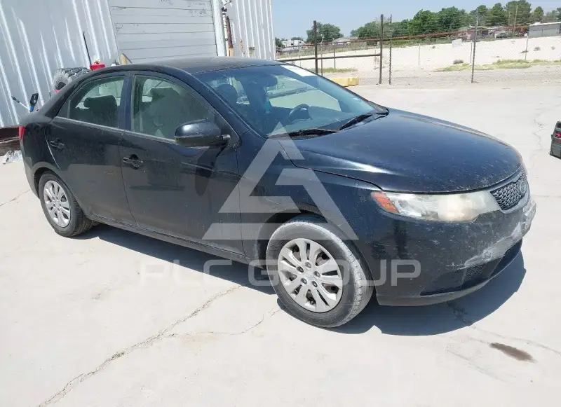 2012 KIA Forte фото