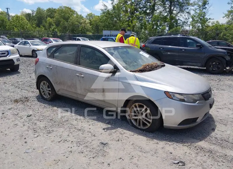 2012 KIA Forte фото