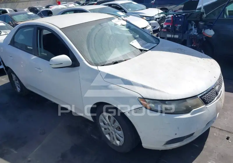 2012 KIA Forte фото