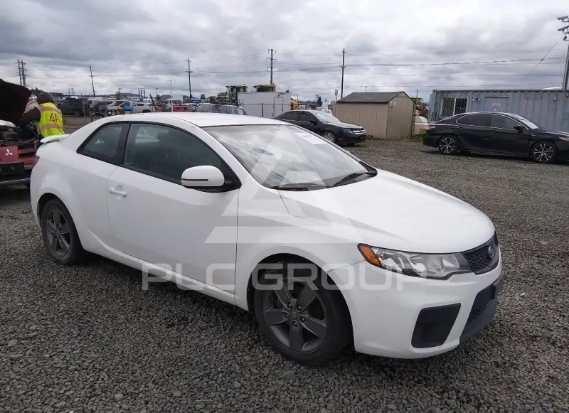 2012 KIA Forte фото