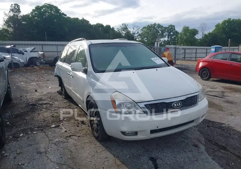 2012 KIA Sedona фото