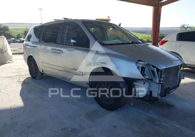 2012 KIA Sedona фото