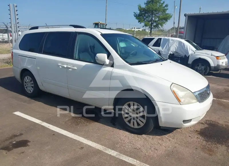 2012 KIA Sedona фото