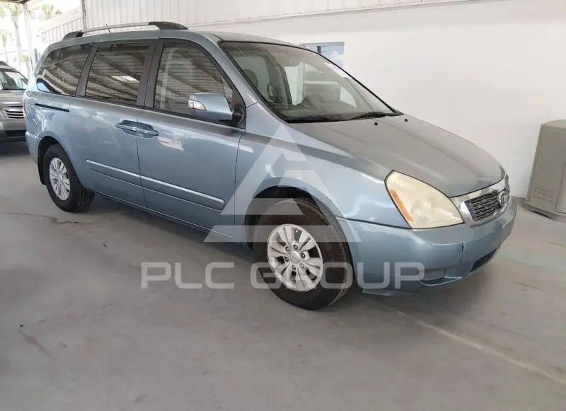 2012 KIA Sedona фото