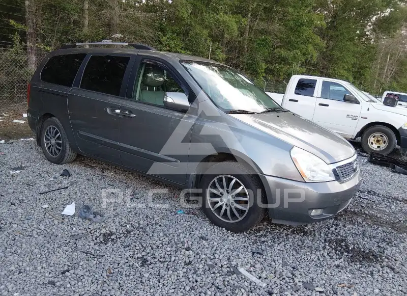 2012 KIA Sedona фото