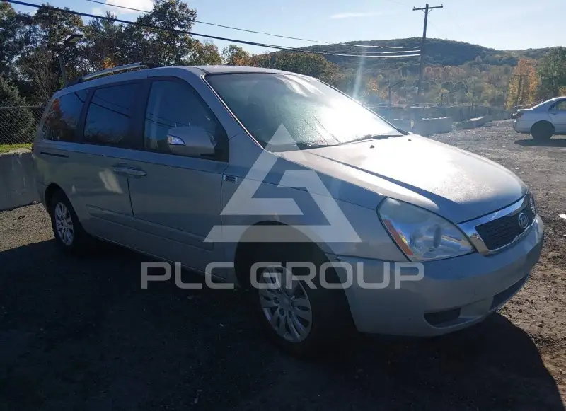 2012 KIA Sedona фото