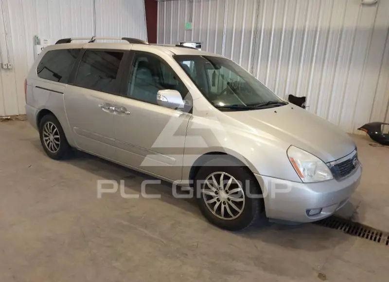 2012 KIA Sedona фото
