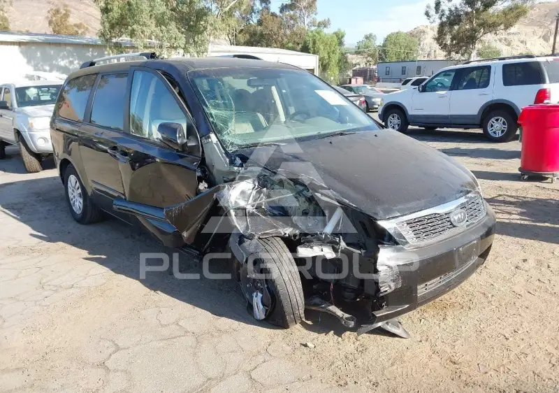 2012 KIA Sedona фото
