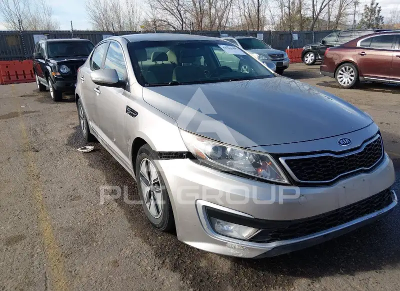 2012 KIA Optima photo
