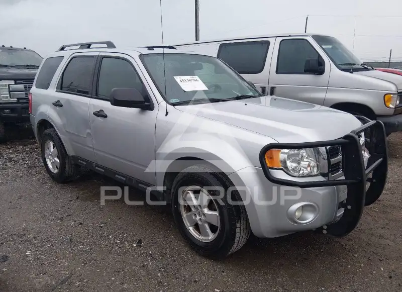 2012 Ford ESCAPE photo