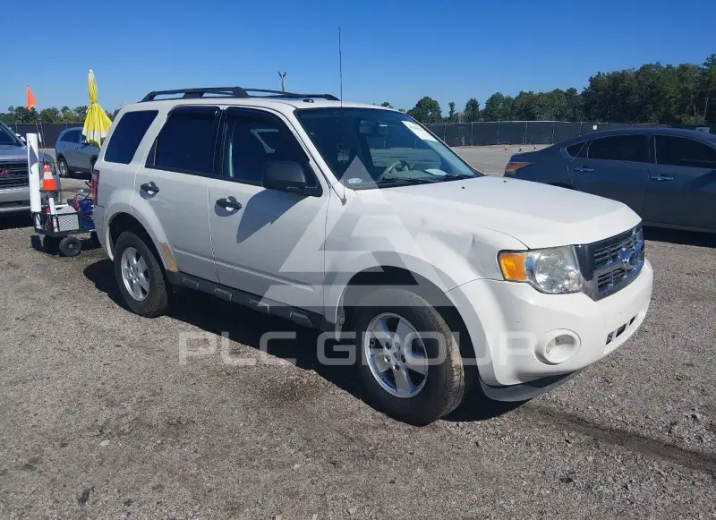 2012 Ford ESCAPE photo