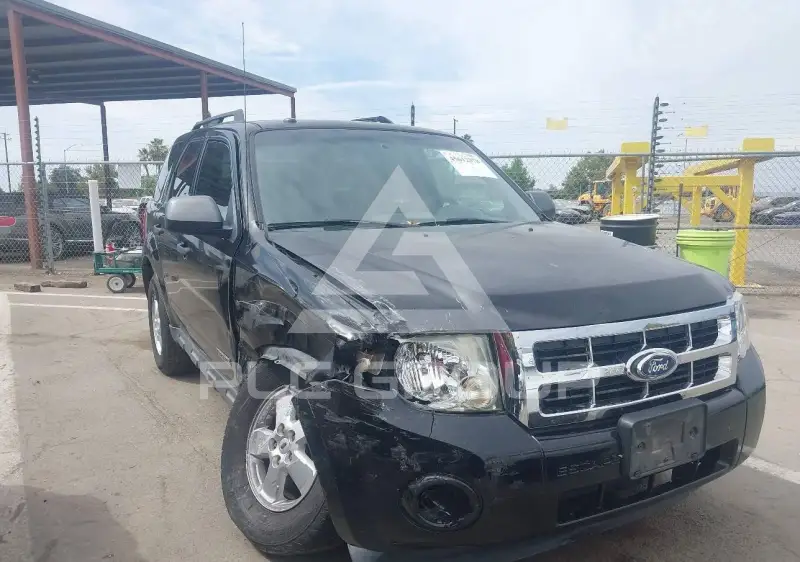 2012 Ford ESCAPE photo