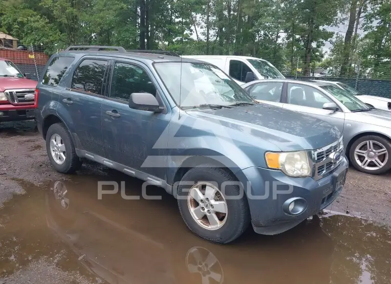 2012 Ford ESCAPE photo