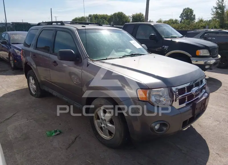 2012 Ford ESCAPE photo