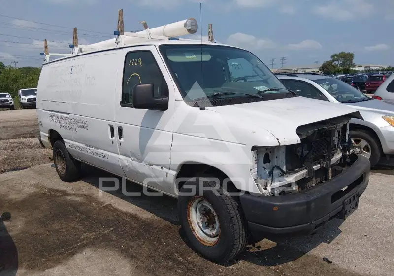2012 Ford E-350 фото