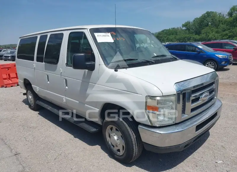 2012 Ford E-350 фото