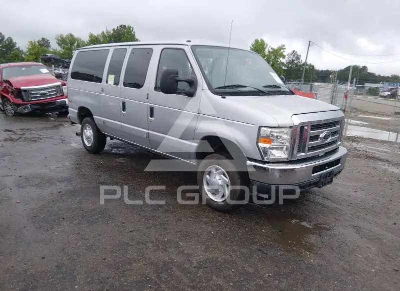 2012 Ford E-150 фото