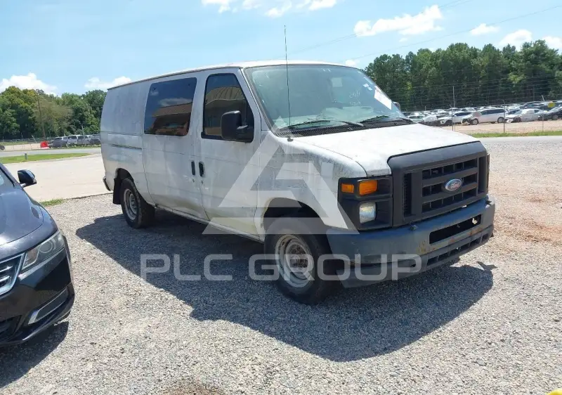 2012 Ford E-150 фото