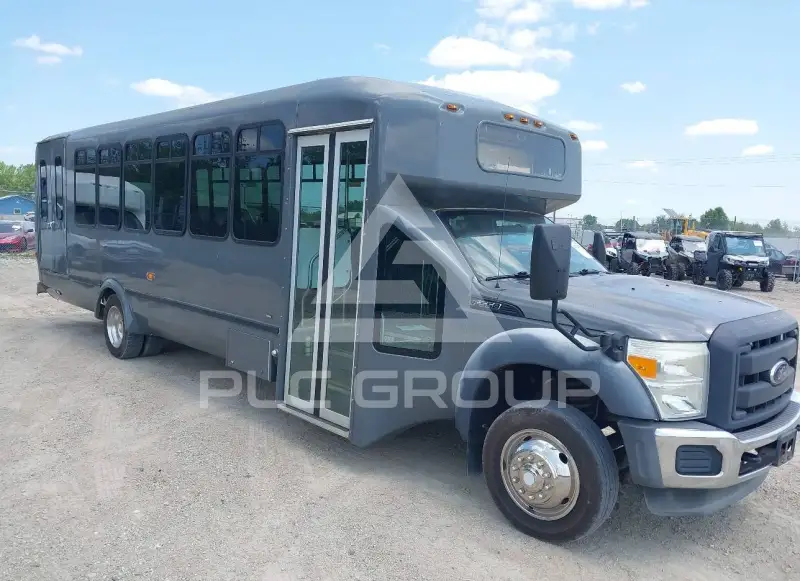 2012 Ford F-550 photo
