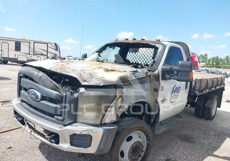 2012 Ford F-550 photo
