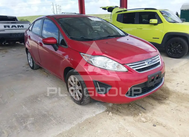 2012 Ford FIESTA photo