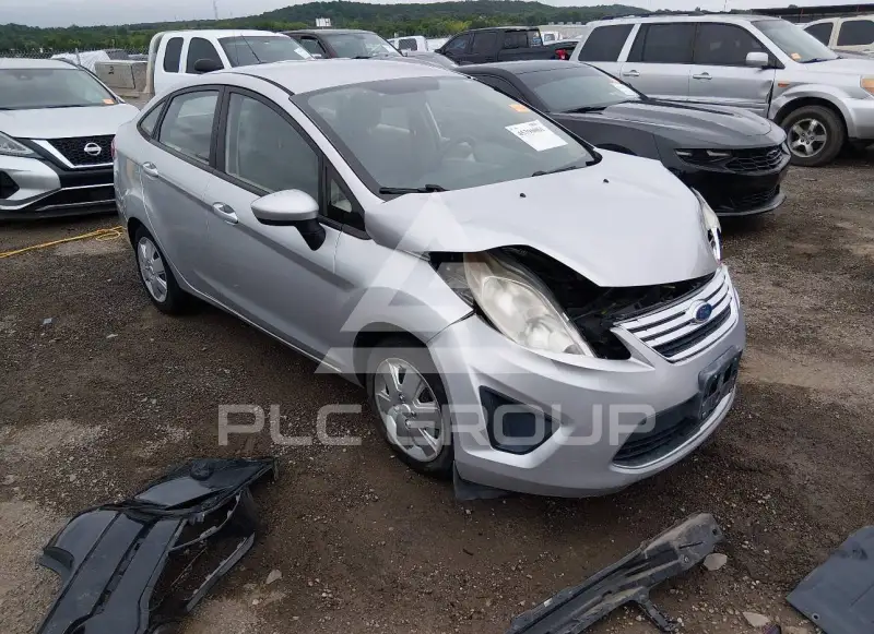 2012 Ford FIESTA фото