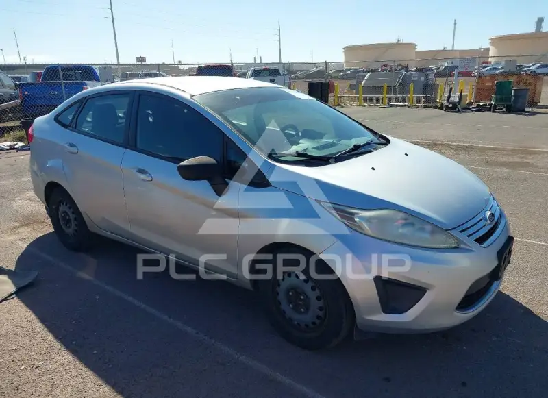 2012 Ford FIESTA фото