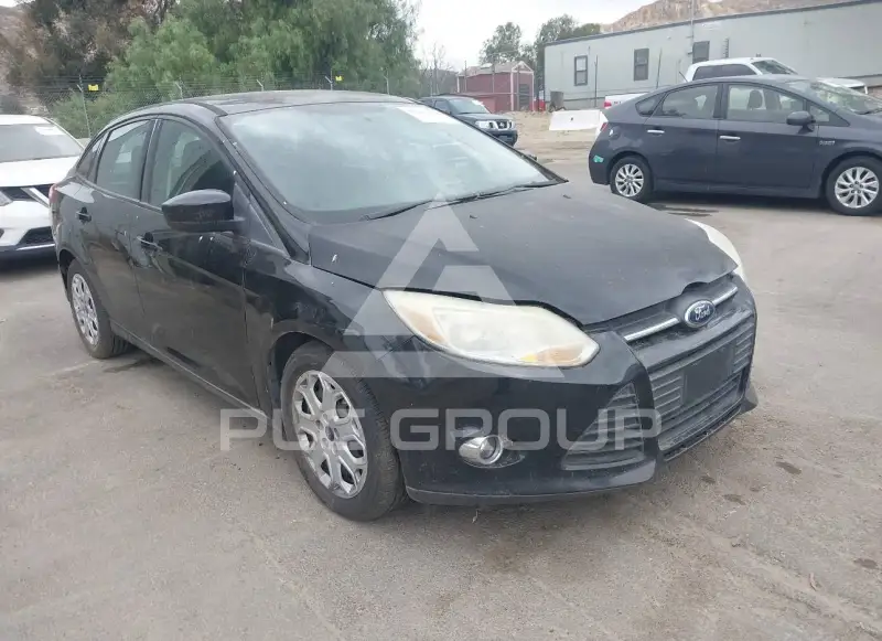 2012 Ford FOCUS photo