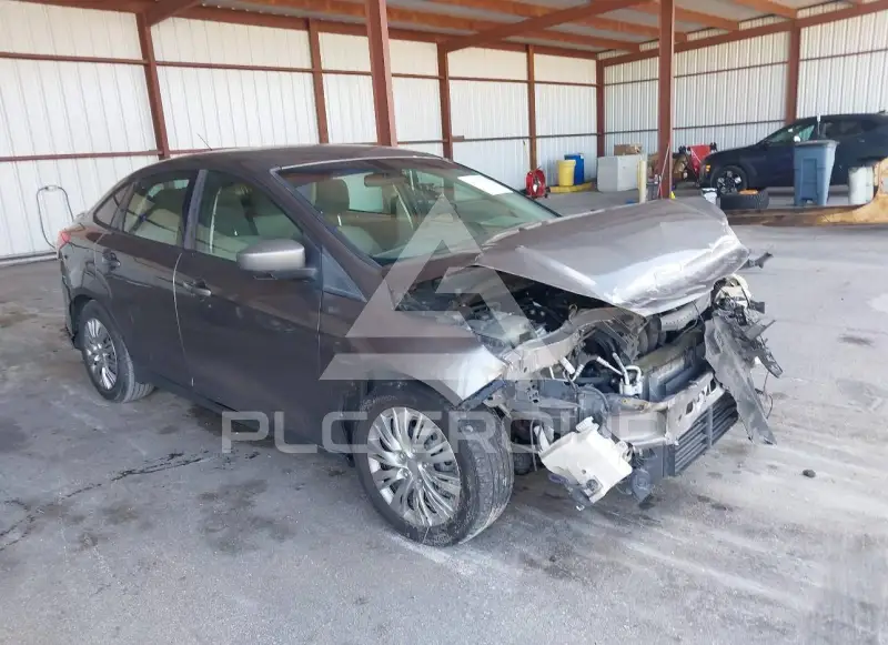 2012 Ford FOCUS photo