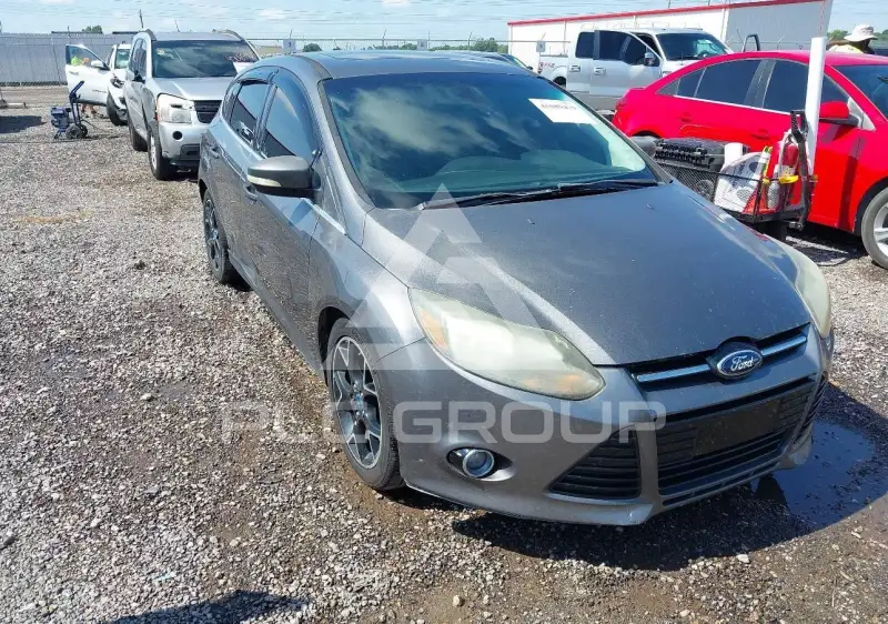 2012 Ford FOCUS photo