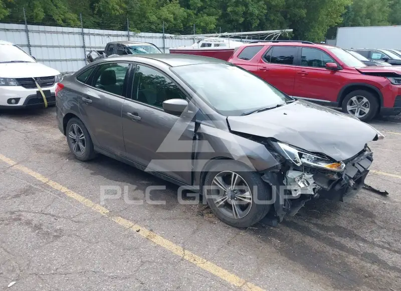 2012 Ford FOCUS photo