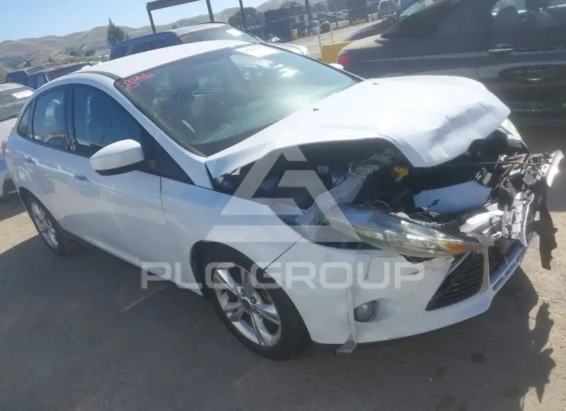 2012 Ford FOCUS photo