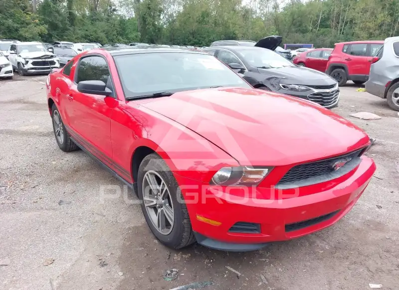 2012 Ford MUSTANG фото