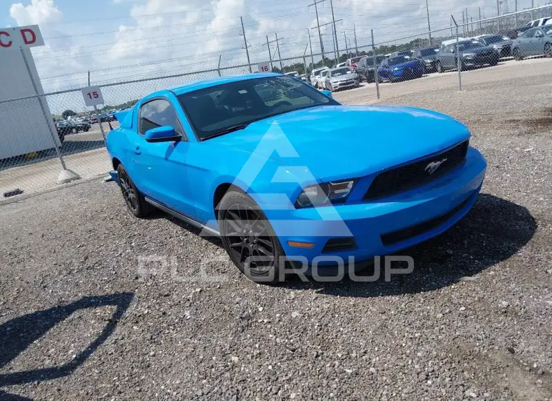 2012 Ford MUSTANG фото