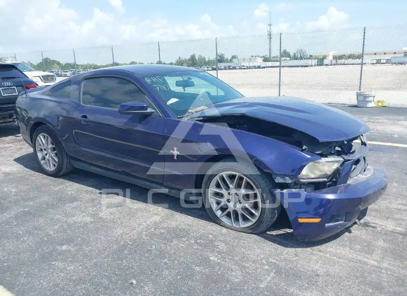 2012 Ford MUSTANG фото
