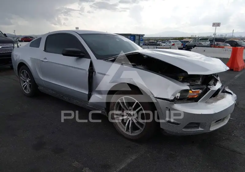 2012 Ford MUSTANG фото
