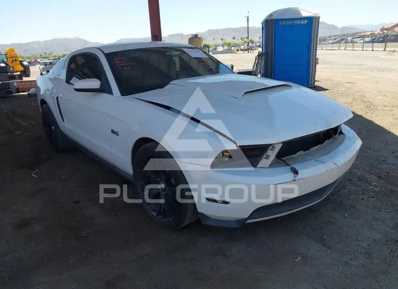 2012 Ford MUSTANG photo
