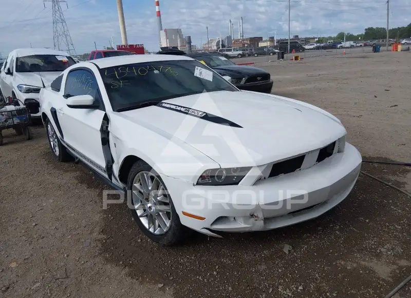 2012 Ford MUSTANG фото