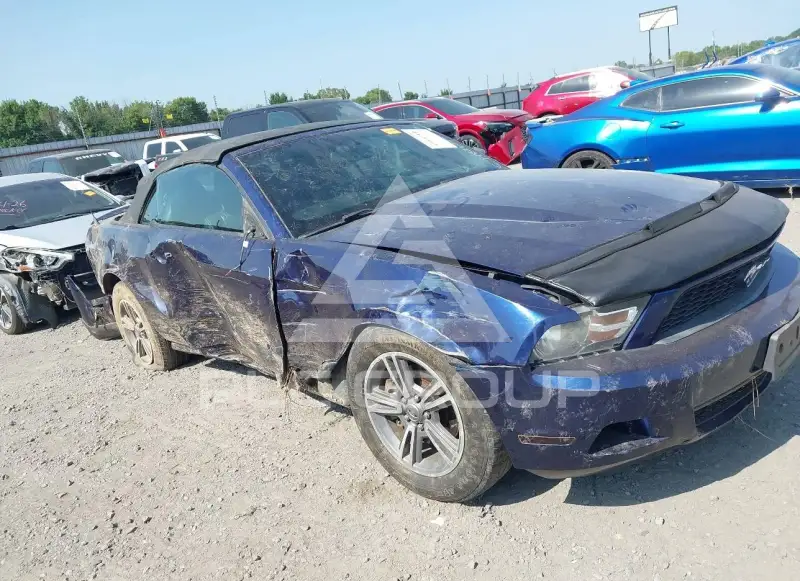 2012 Ford MUSTANG фото