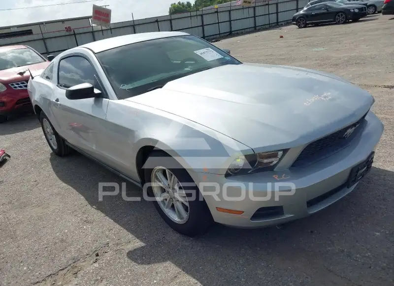 2012 Ford MUSTANG фото