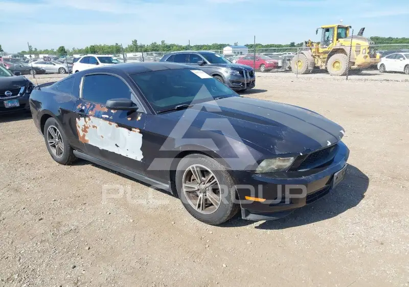 2012 Ford MUSTANG photo