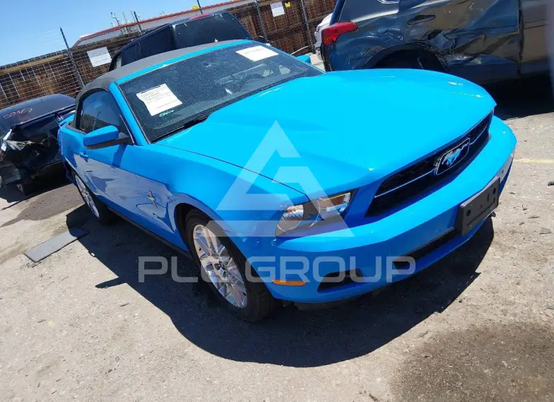 2012 Ford MUSTANG фото