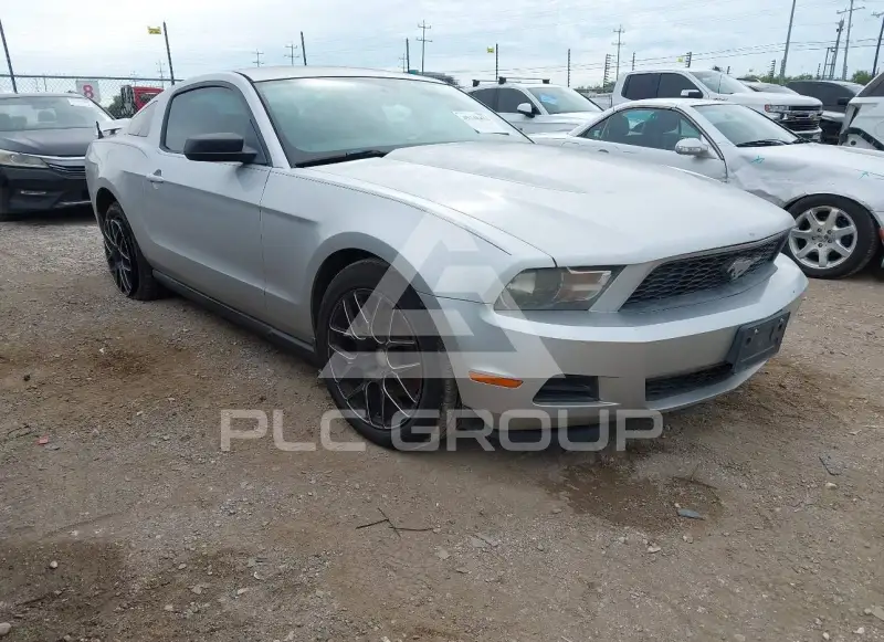 2012 Ford MUSTANG фото
