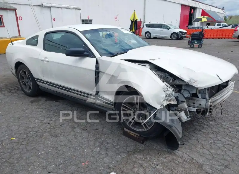 2012 Ford MUSTANG фото