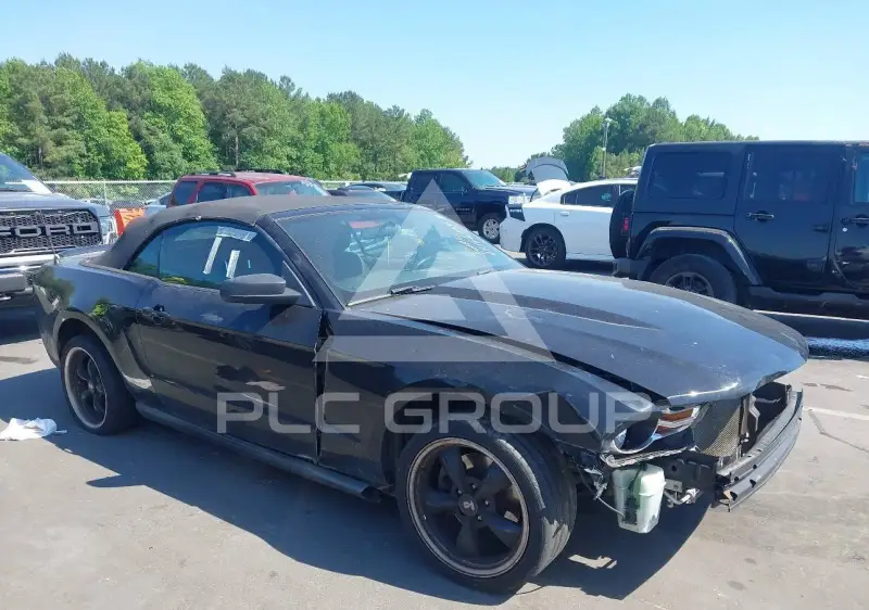 2012 Ford MUSTANG photo